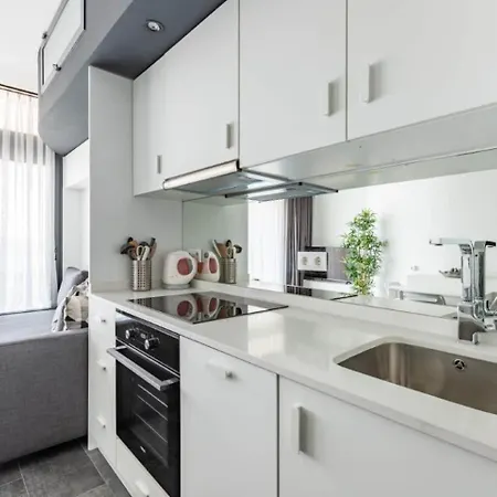 Gorgeous W Stunning Views Patio! #361 *