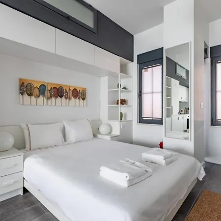 Gorgeous W Stunning Views Patio! #361 Apartment *